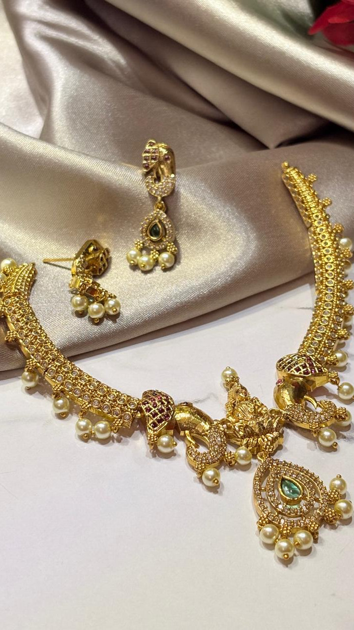 Antique Gold Temple set